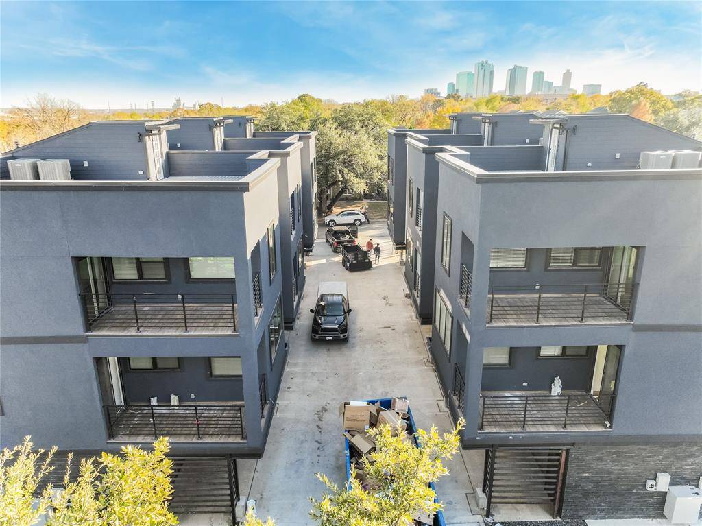 Fort Worth, TX 76102,1105 Poindexter Street #B3