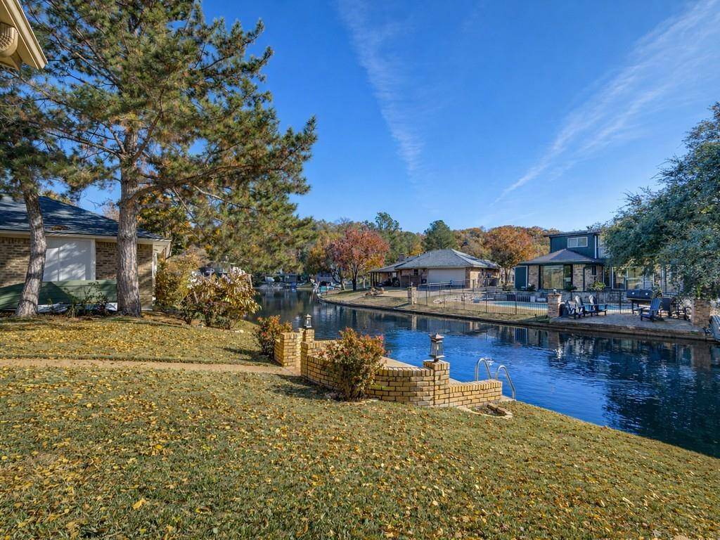 Arlington, TX 76012,2814 Augusta Lane