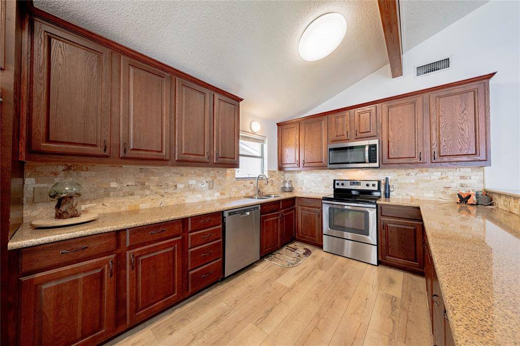 Payne Springs, TX 75156,10136 Cherokee Lane