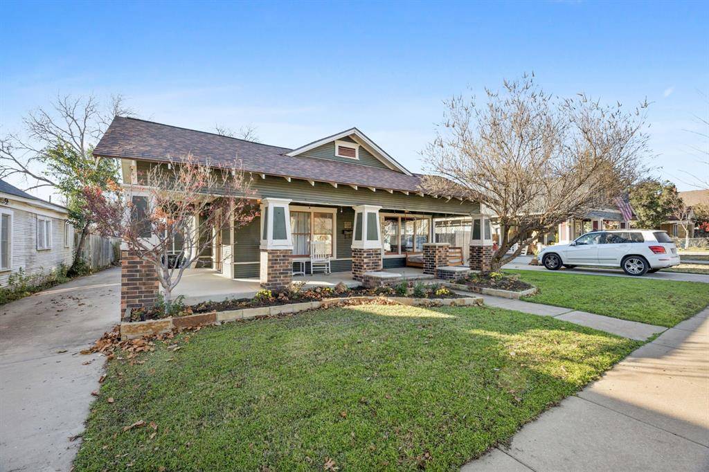 Fort Worth, TX 76110,1906 S Henderson Street