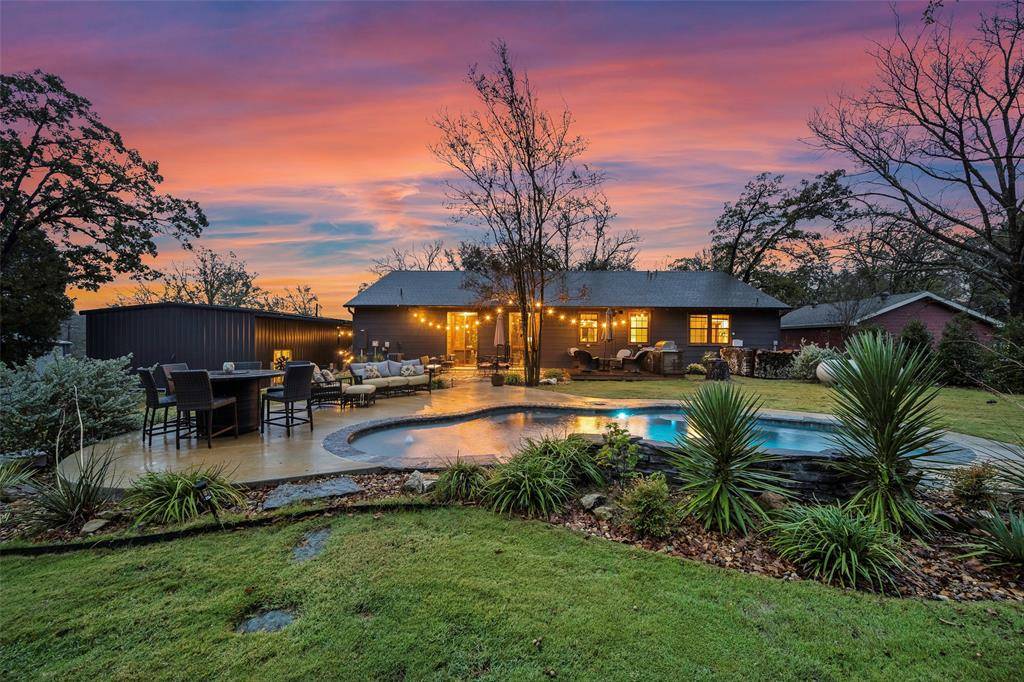 Eustace, TX 75124,14802 Charlotte Trail