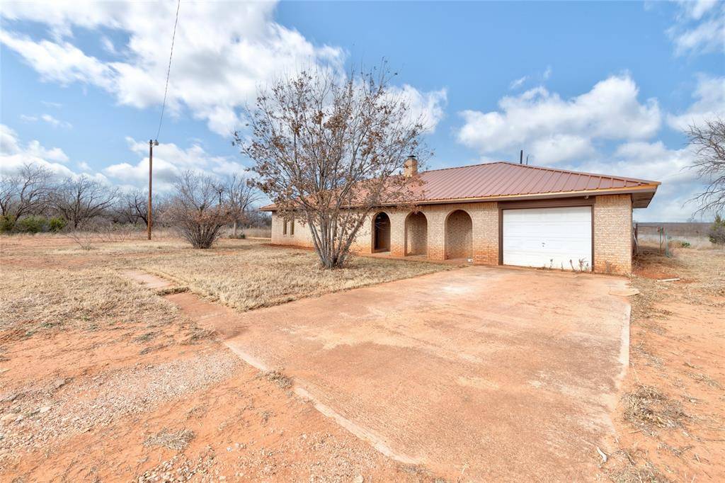 Trent, TX 79561,844 County Road 170