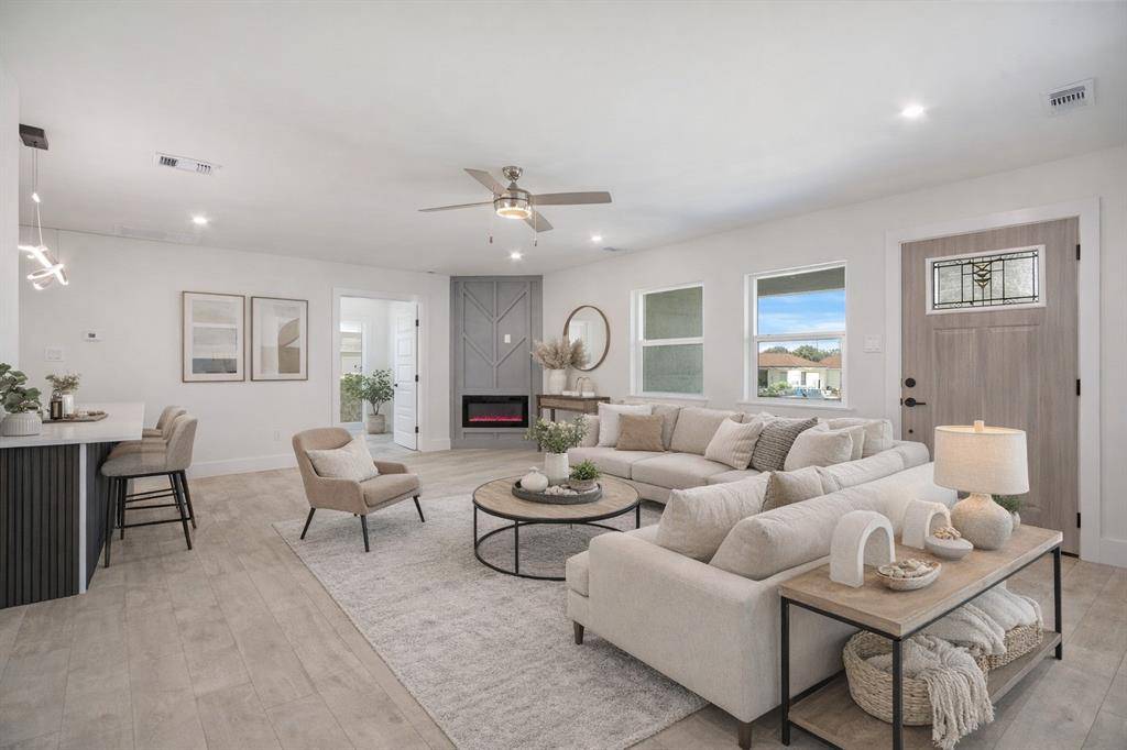 Dallas, TX 75216,2017 Village Way