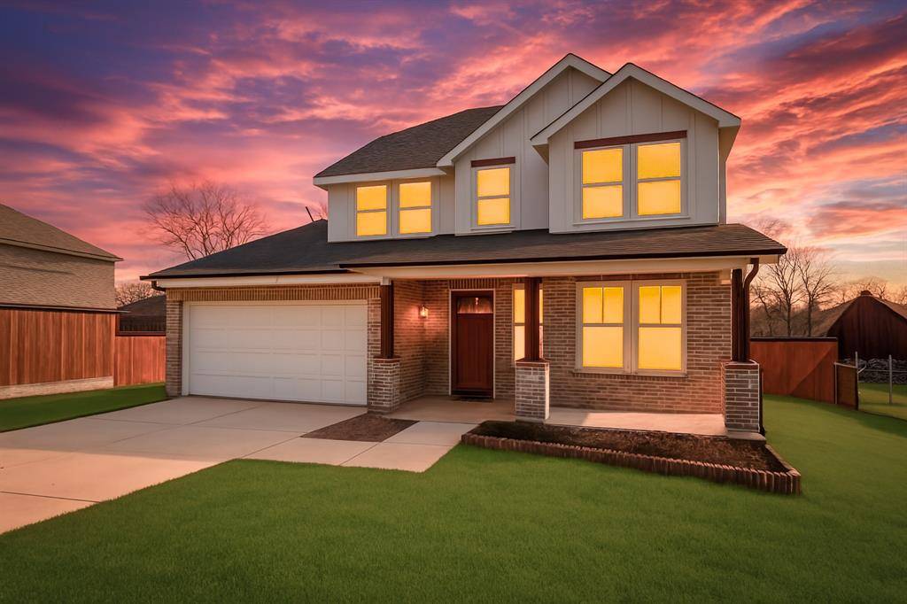 Van Alstyne, TX 75495,285 N Sherman Avenue