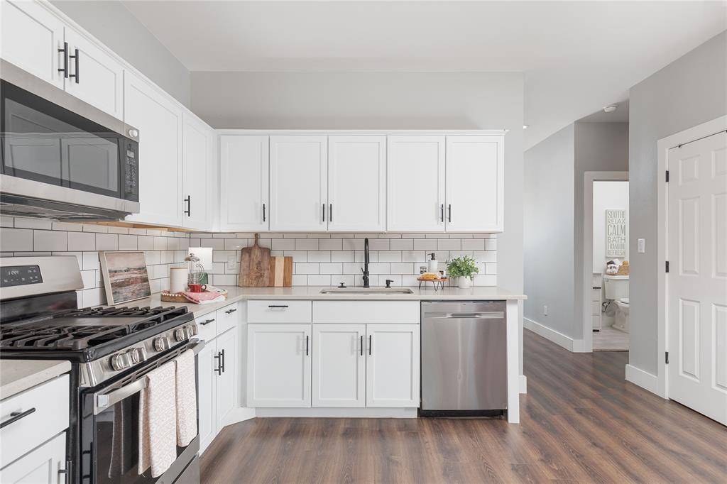 Van Alstyne, TX 75495,285 N Sherman Avenue