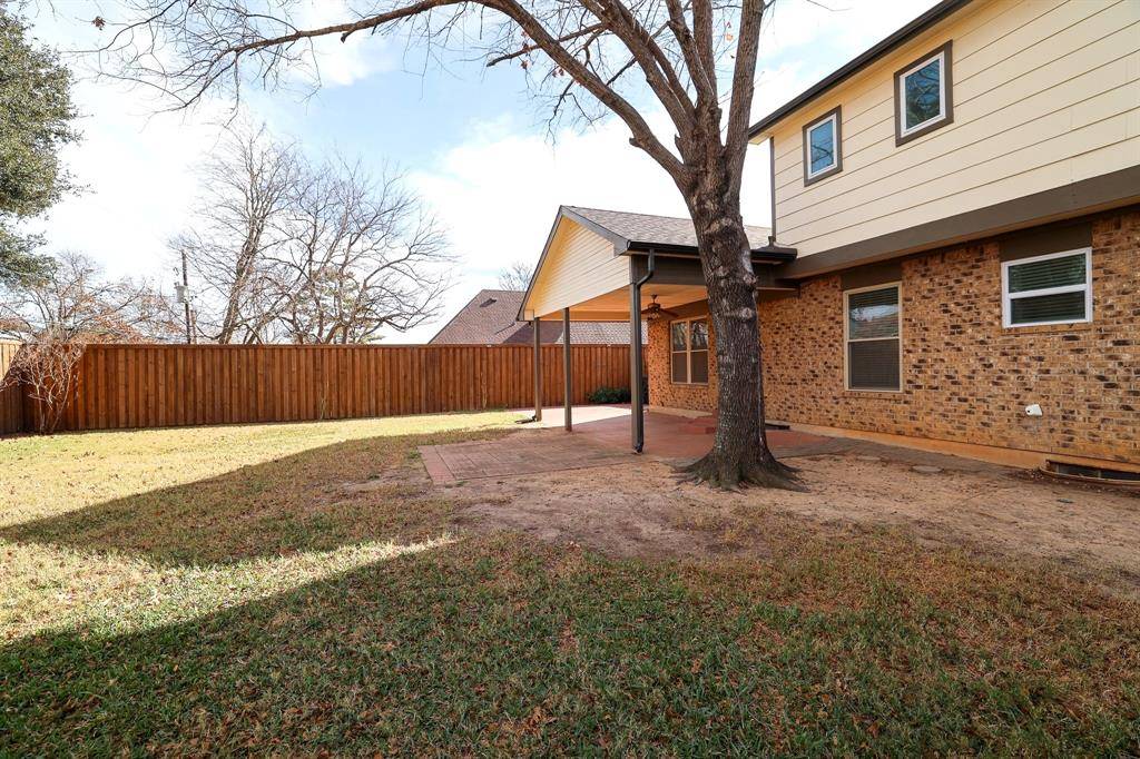 Arlington, TX 76016,4905 Thorncliffe Drive