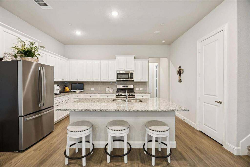 North Richland Hills, TX 76180,6500 Bold Ruler Lane