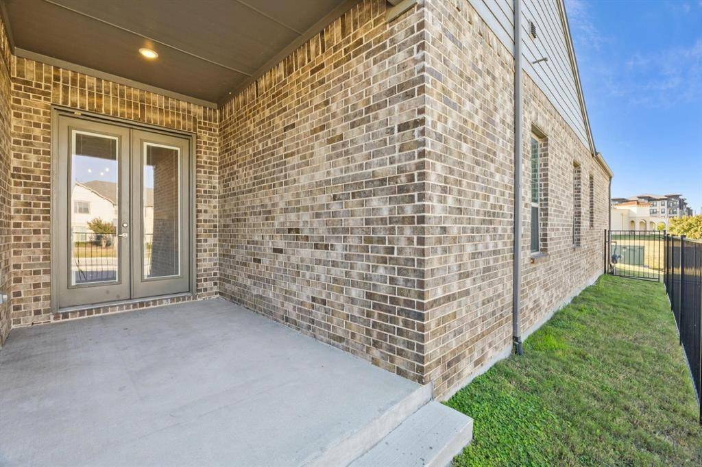 North Richland Hills, TX 76180,6500 Bold Ruler Lane