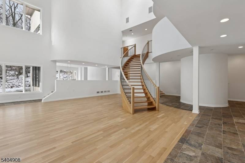 Mendham Twp., NJ 07869,20 Mount Pleasant Rd