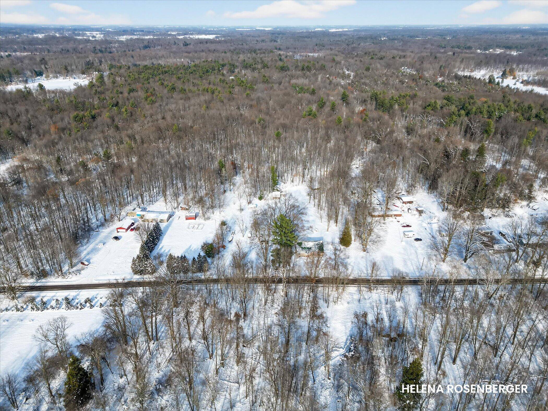 Grant, MI 49327,8033 W 116th ST