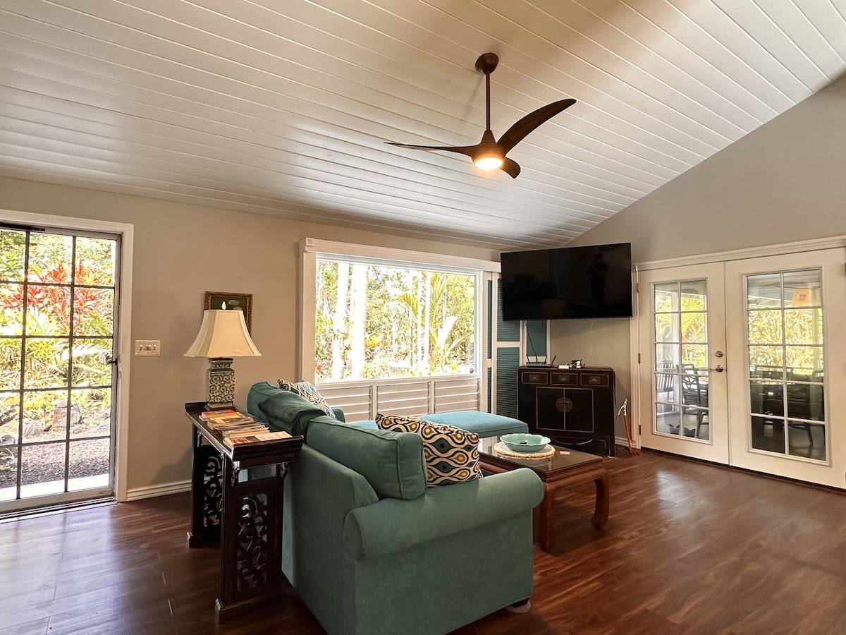 Keaau, HI 96749,15-1999 17TH AVE