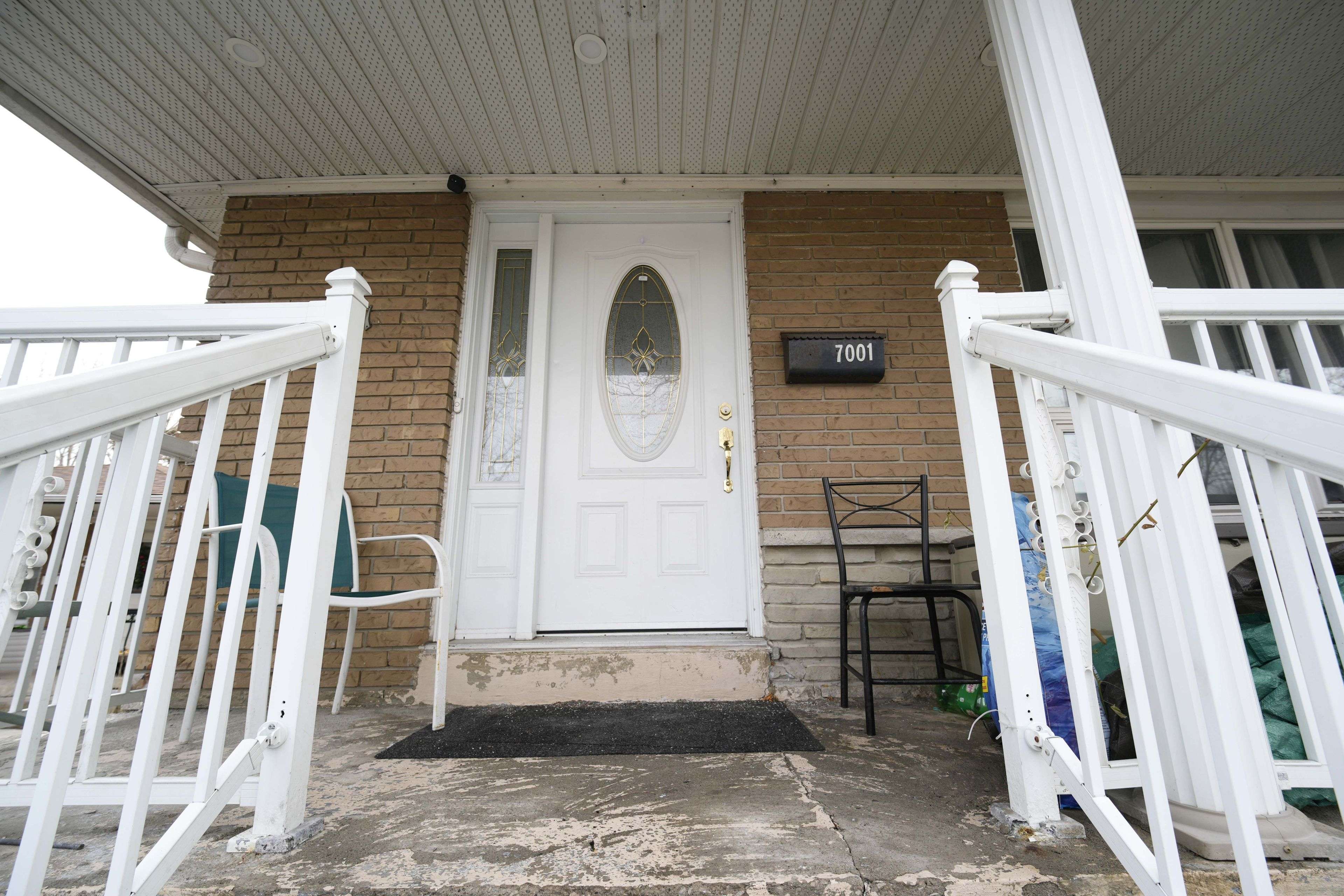 Mississauga, ON L4T 1N3,7001 Chigwel CT