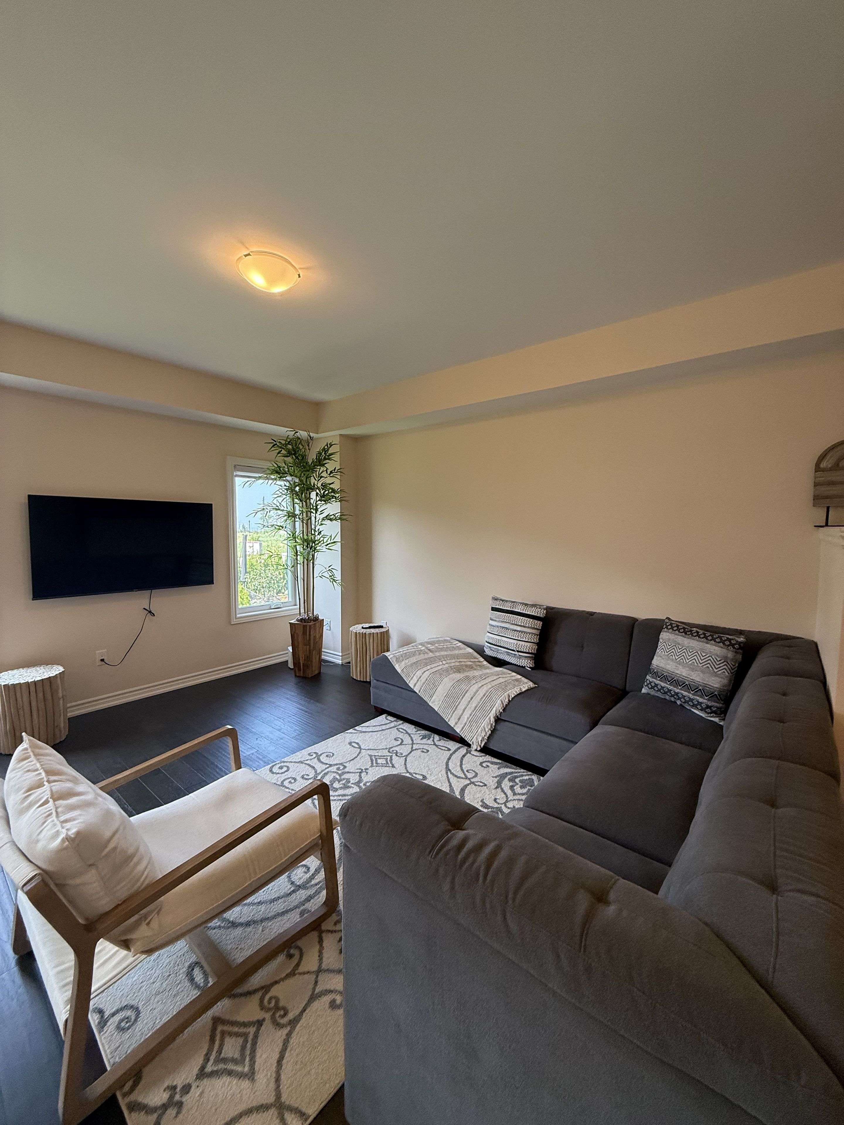 Blue Mountains, ON N0H 1J0,151 Rosie N/A #81