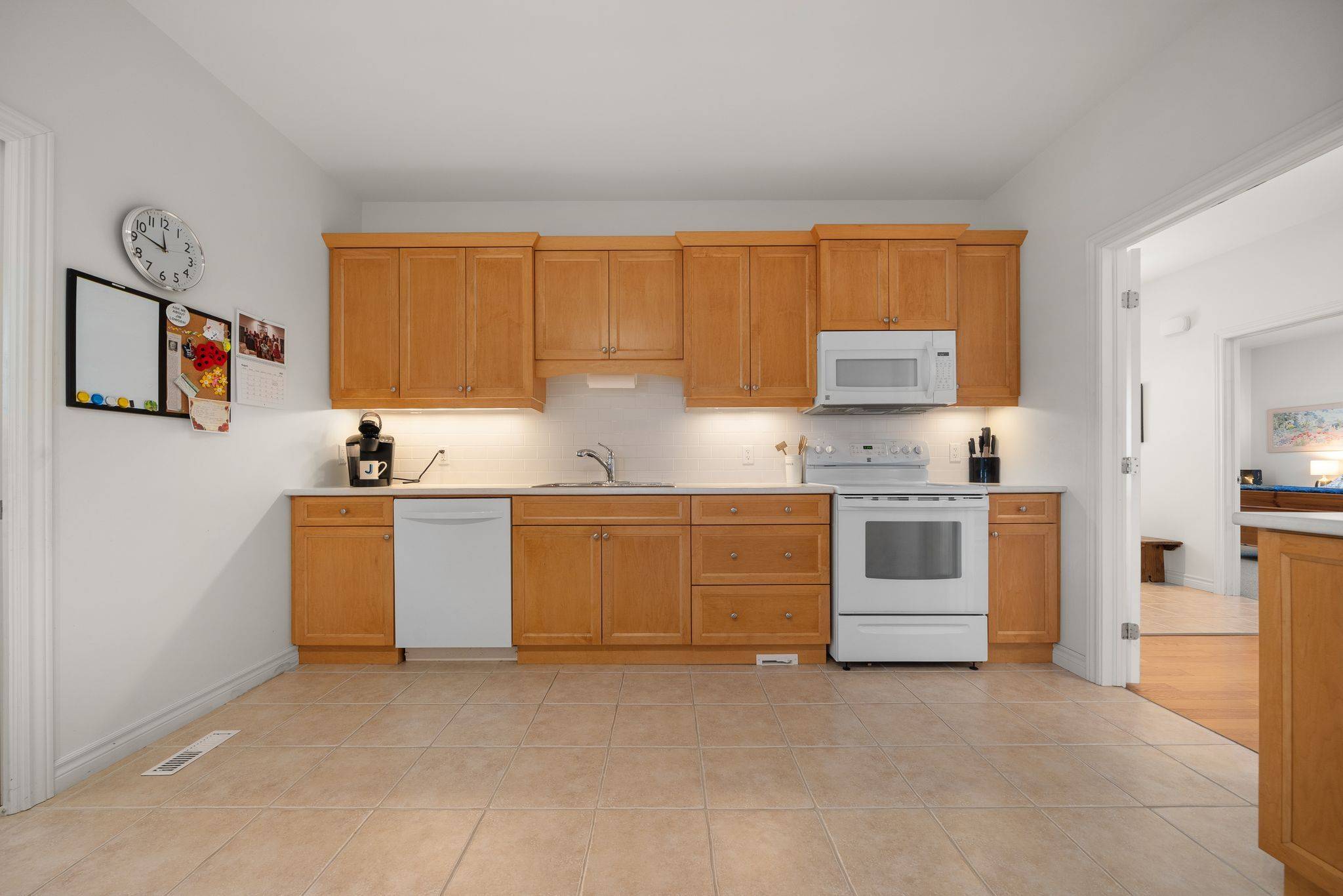 Prince Edward County, ON K0K 3L0,45 Maplehurst CRES