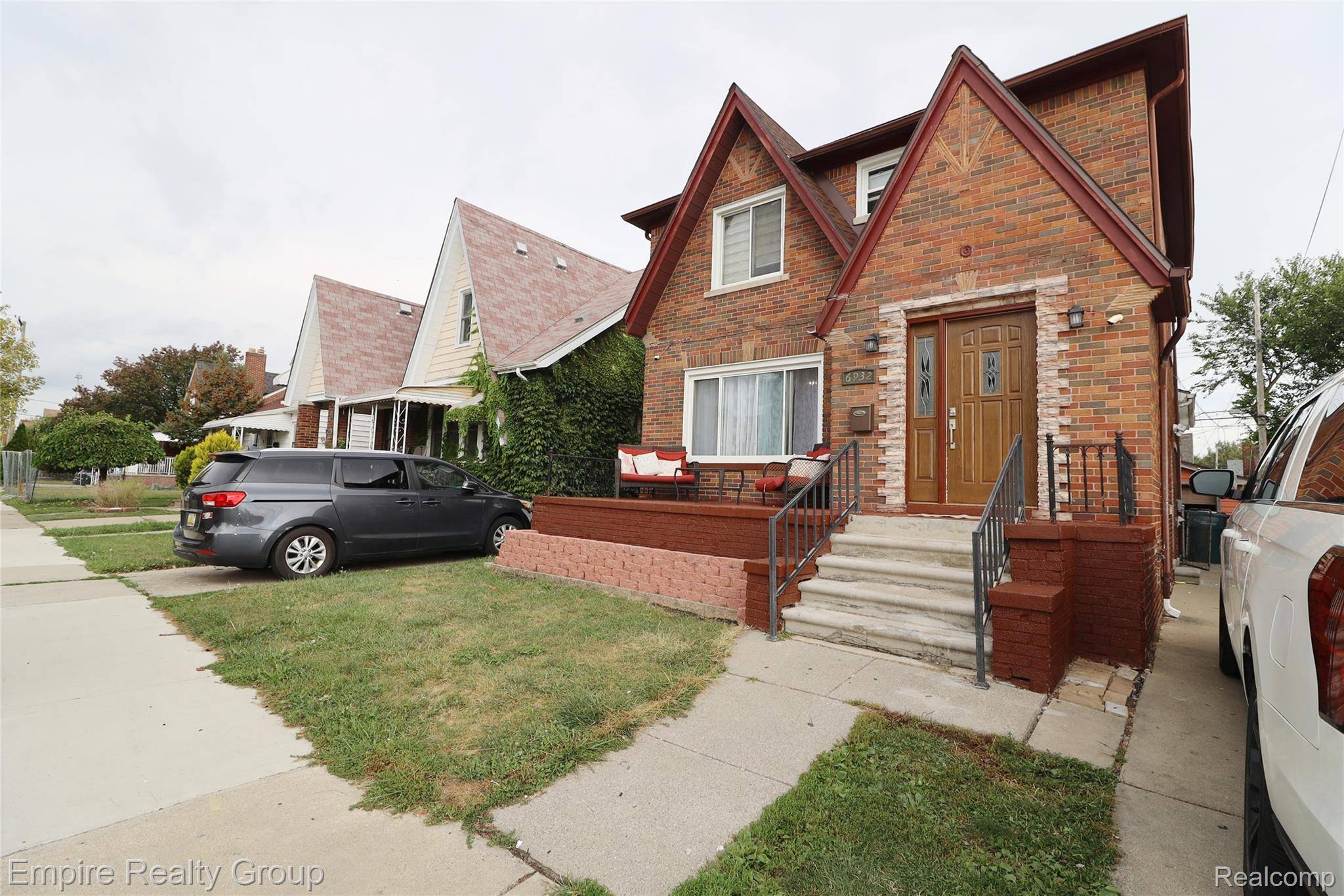 Dearborn, MI 48126,6932 Mead ST