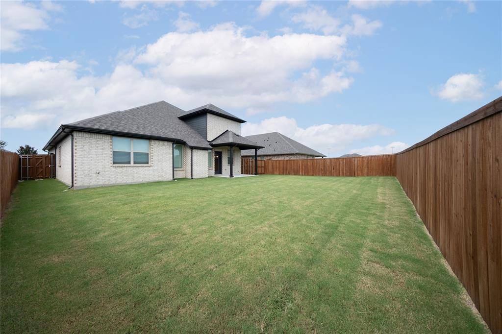 Forney, TX 75126,216 Freedom Trail