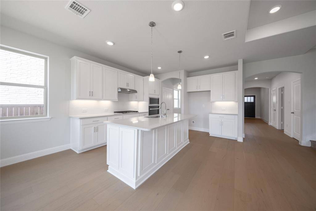 Celina, TX 75009,2404 Saint George Drive