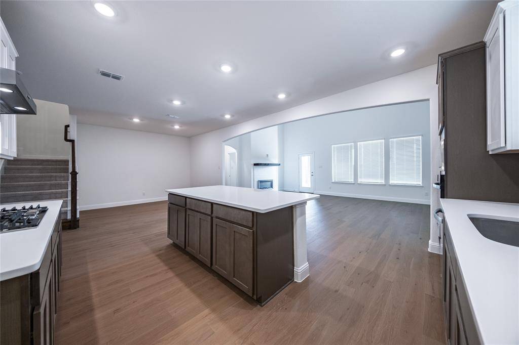 Forney, TX 75126,102 National Court