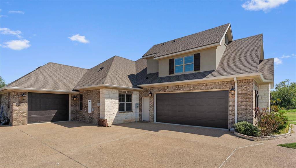 Robinson, TX 76706,529 Perry Lane