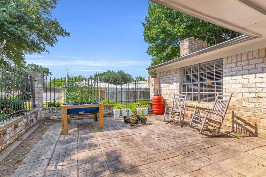 Hillsboro, TX 76645,121 Falcon Lane