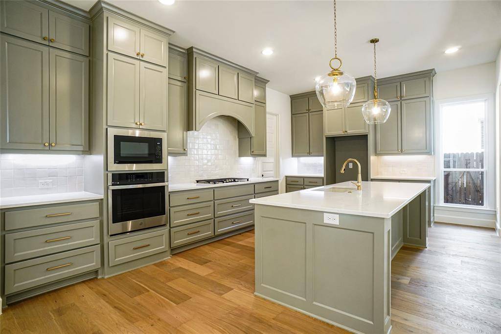 Aledo, TX 76008,407 Wingtail Drive