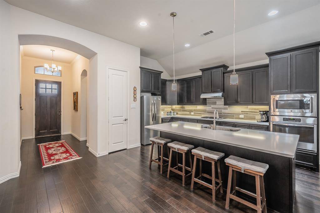 Arlington, TX 76005,902 Enchanted Wood Drive