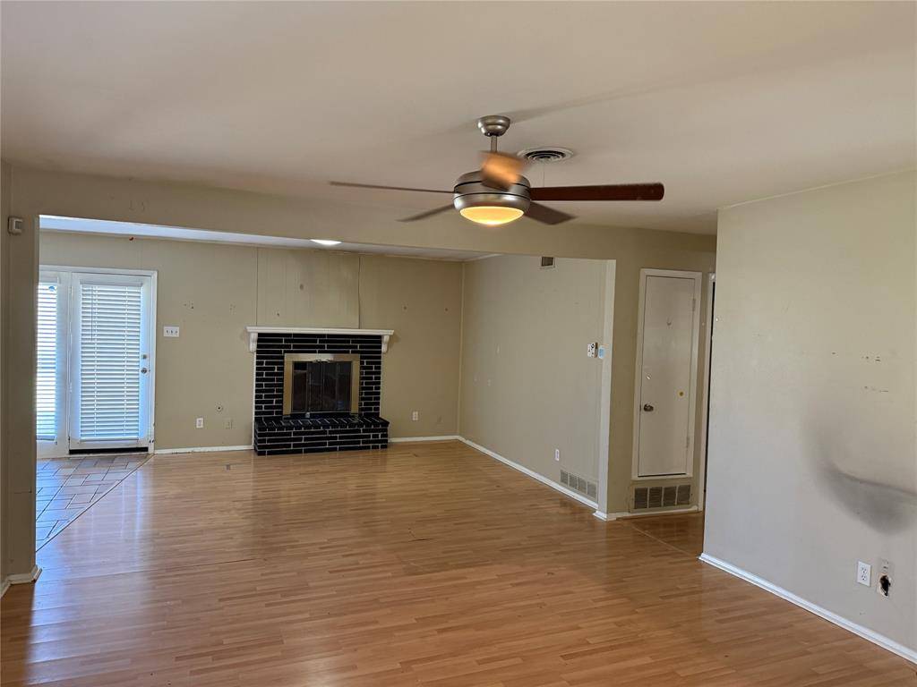 Richardson, TX 75080,518 Worcester Way