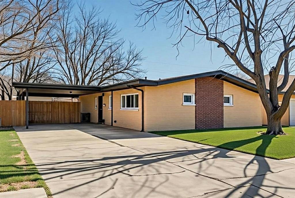 Gainesville, TX 76240,302 Meadow Drive