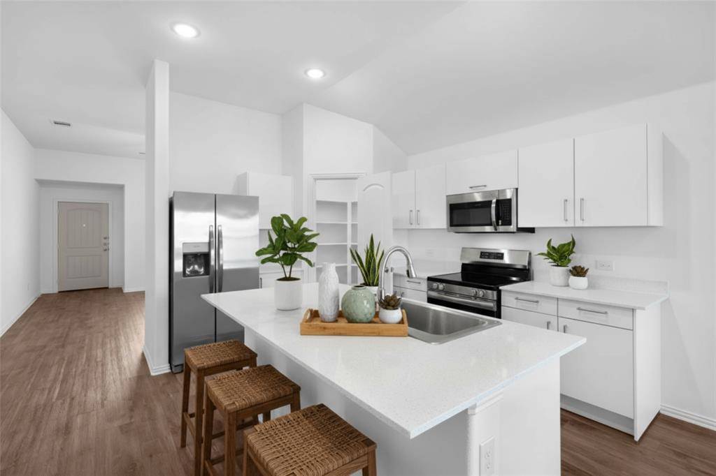 Terrell, TX 75160,222 Still Glen Drive