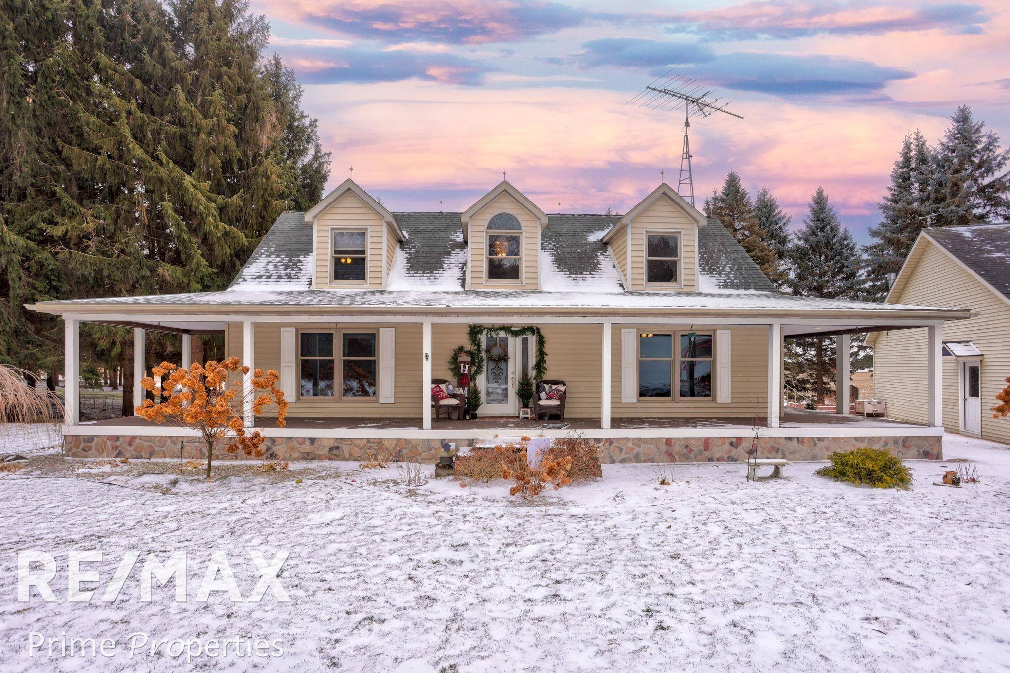 Marlette, MI 48453,1205 Pine Lake TRL