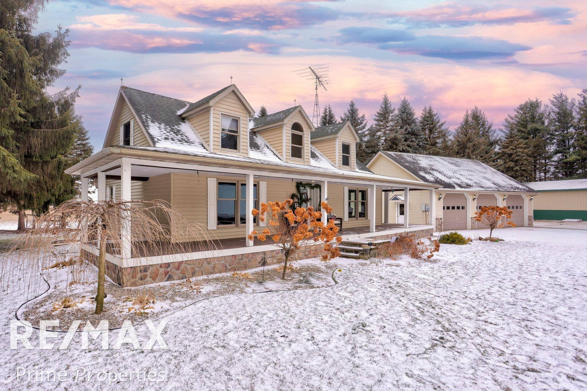 Marlette, MI 48453,1205 Pine Lake TRL