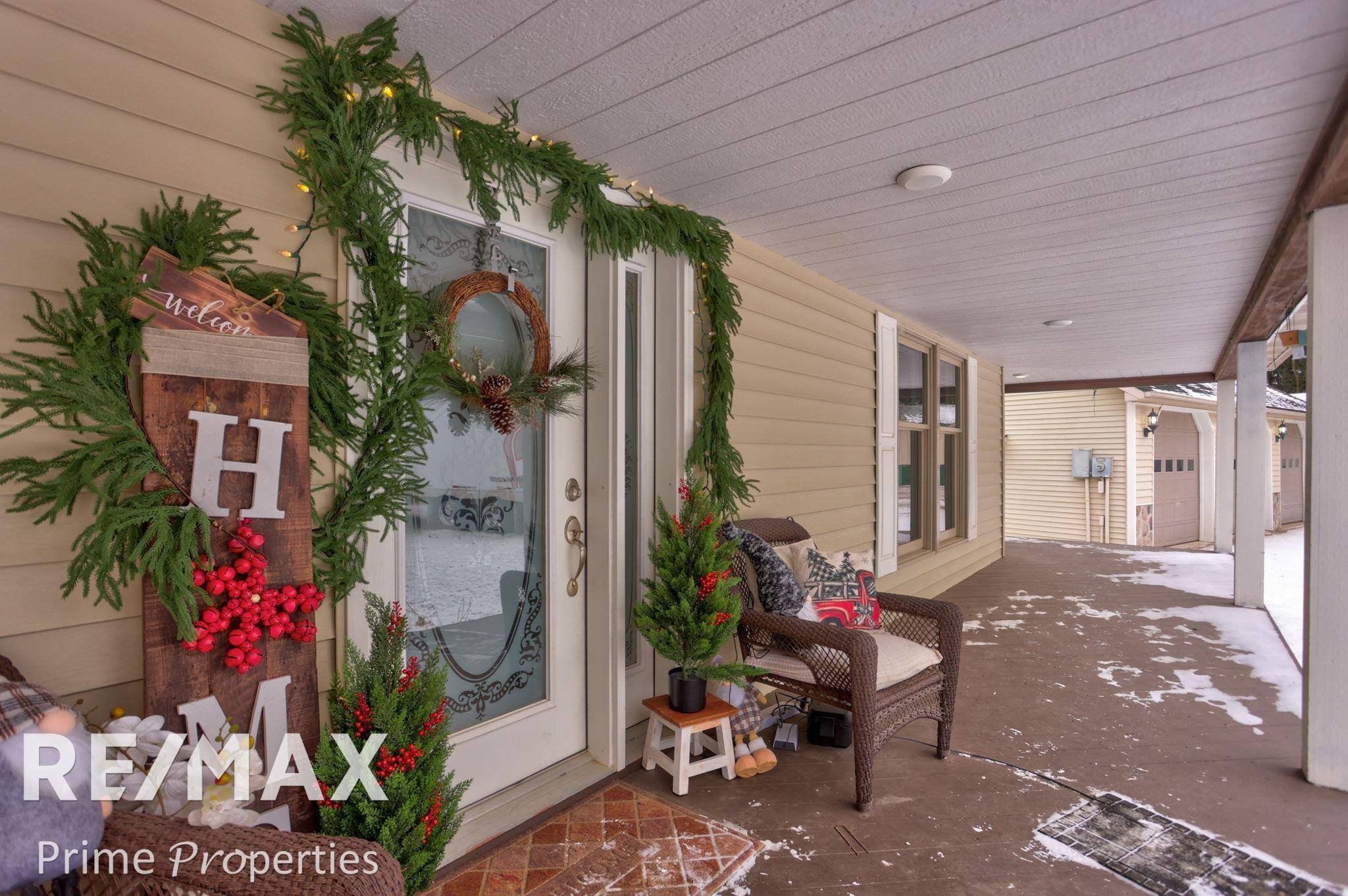 Marlette, MI 48453,1205 Pine Lake TRL