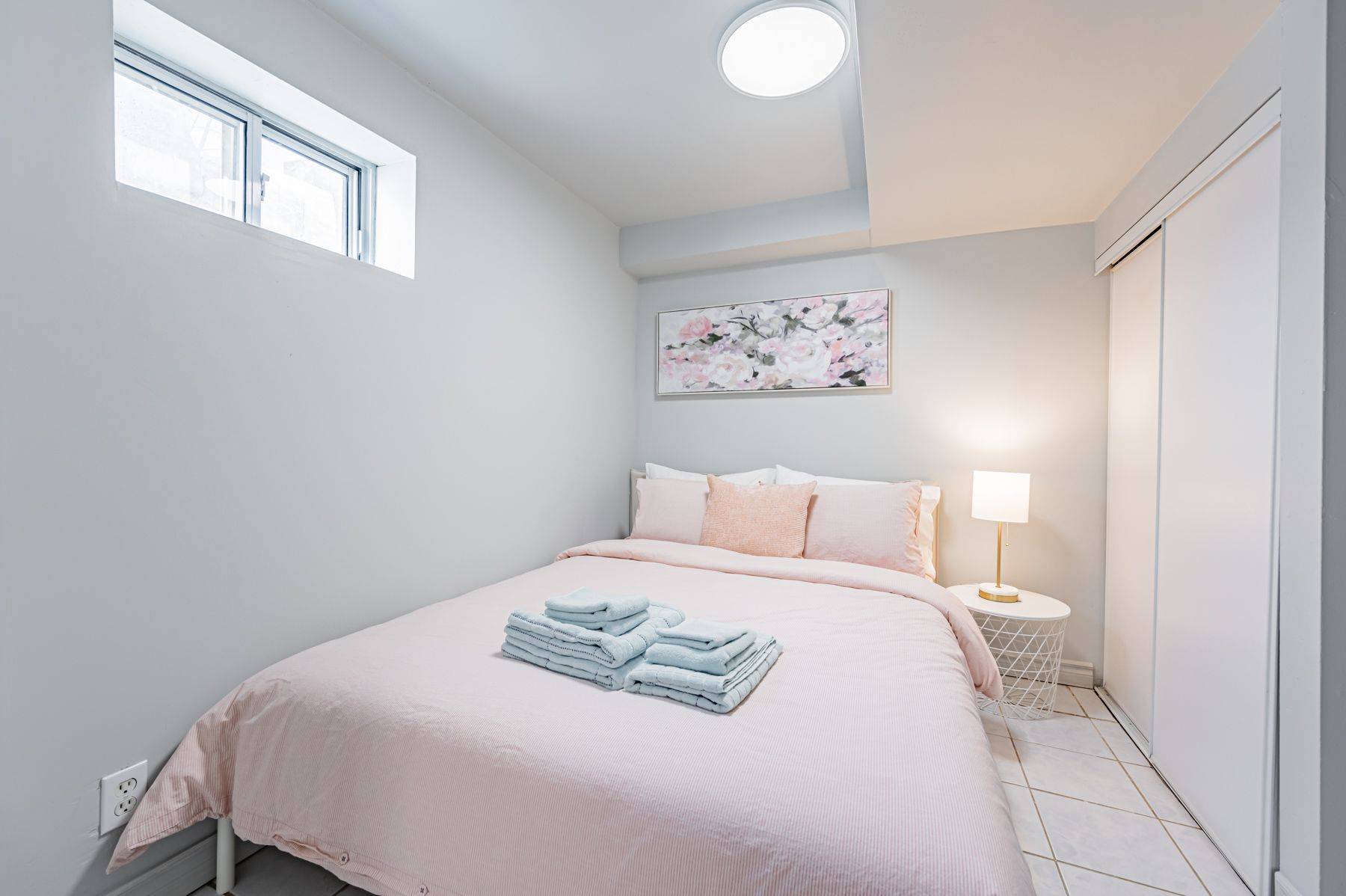 Toronto W03, ON M6N 4P4,47 Greendale AVE #Lower