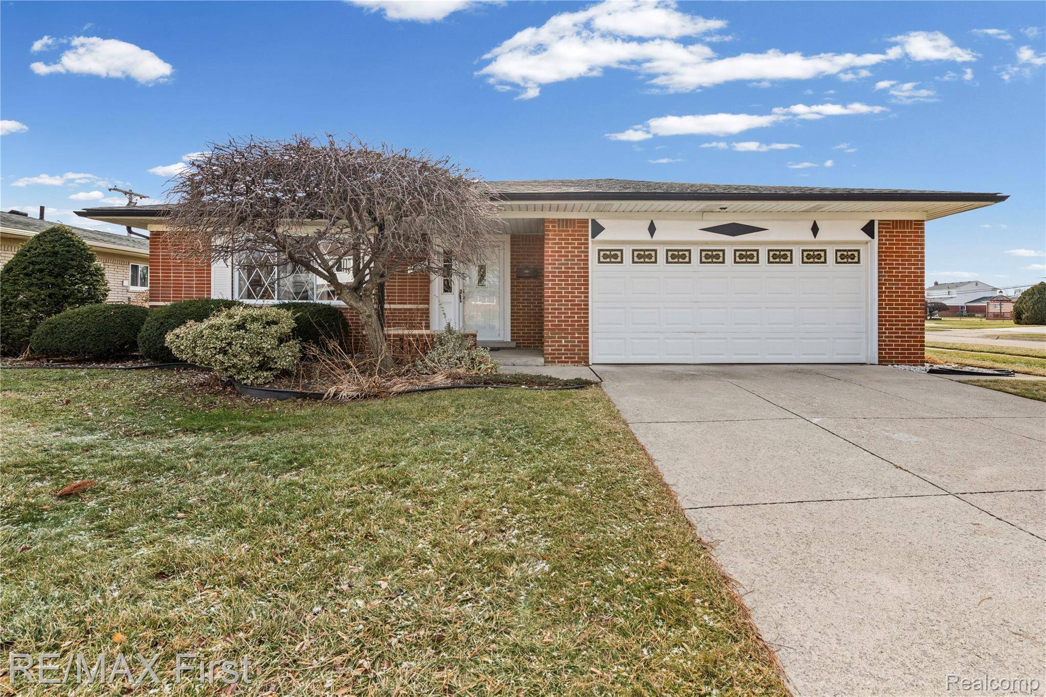 Warren, MI 48088,13430 Dominic DR