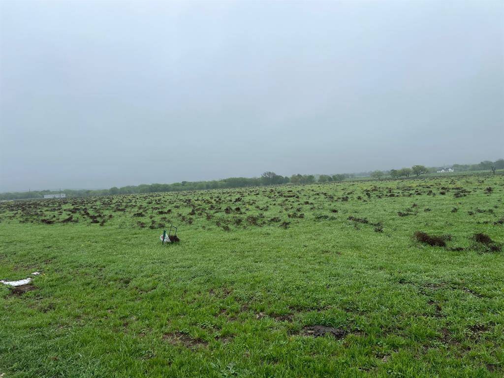 Grandview, TX 76050,218 Private Road 450