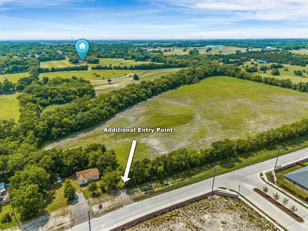 Van Alstyne, TX 75495,992 Tolson Avenue