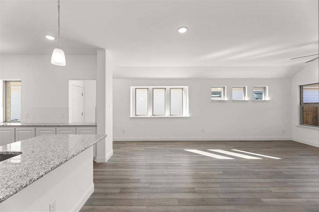 Aubrey, TX 76227,1636 Meadow Crest Drive