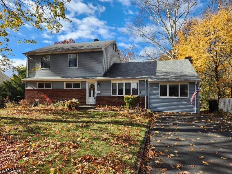 Paramus Boro, NJ 07652,211 Denver Rd