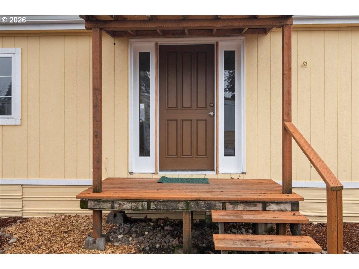 Stayton, OR 97383,9874 GOLF CLUB RD