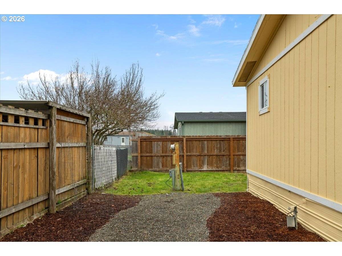 Stayton, OR 97383,9874 GOLF CLUB RD