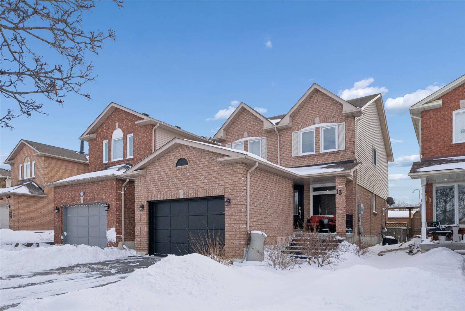 Clarington, ON L1C 4S8,13 Prestonway DR