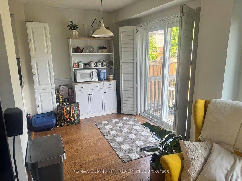 Whitby, ON L1P 1N2,14 Blacksmith LN