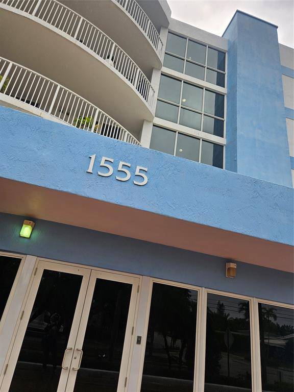 North Bay Village, FL 33141,1555 N Treasure Dr #210