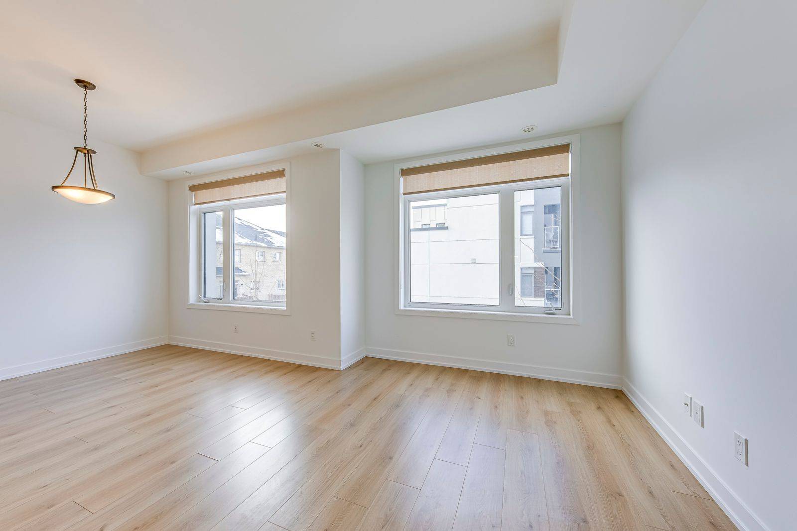 Oakville, ON L6M 1P8,3066 Sixth Line #347