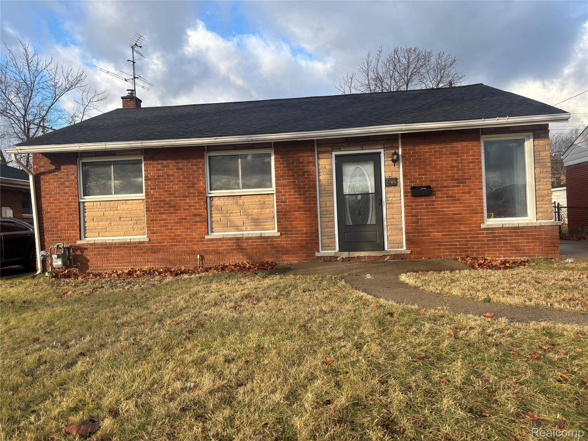 Inkster, MI 48141,1636 KENWOOD ST ST