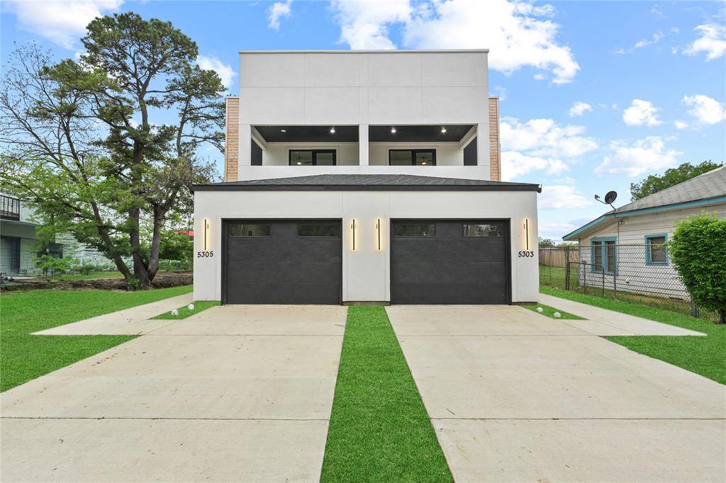 Dallas, TX 75215,5303 Colonial Avenue