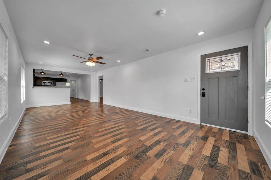 Dallas, TX 75211,2507 Emmett Street