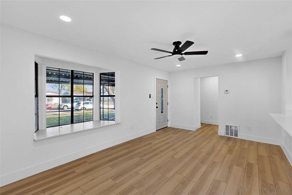 Mesquite, TX 75150,4211 Ridgedale Drive