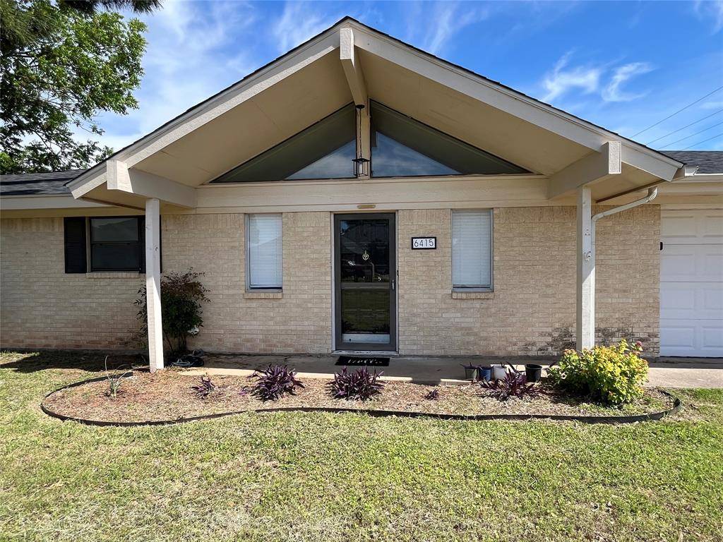 De Cordova, TX 76049,6415 Circo Drive