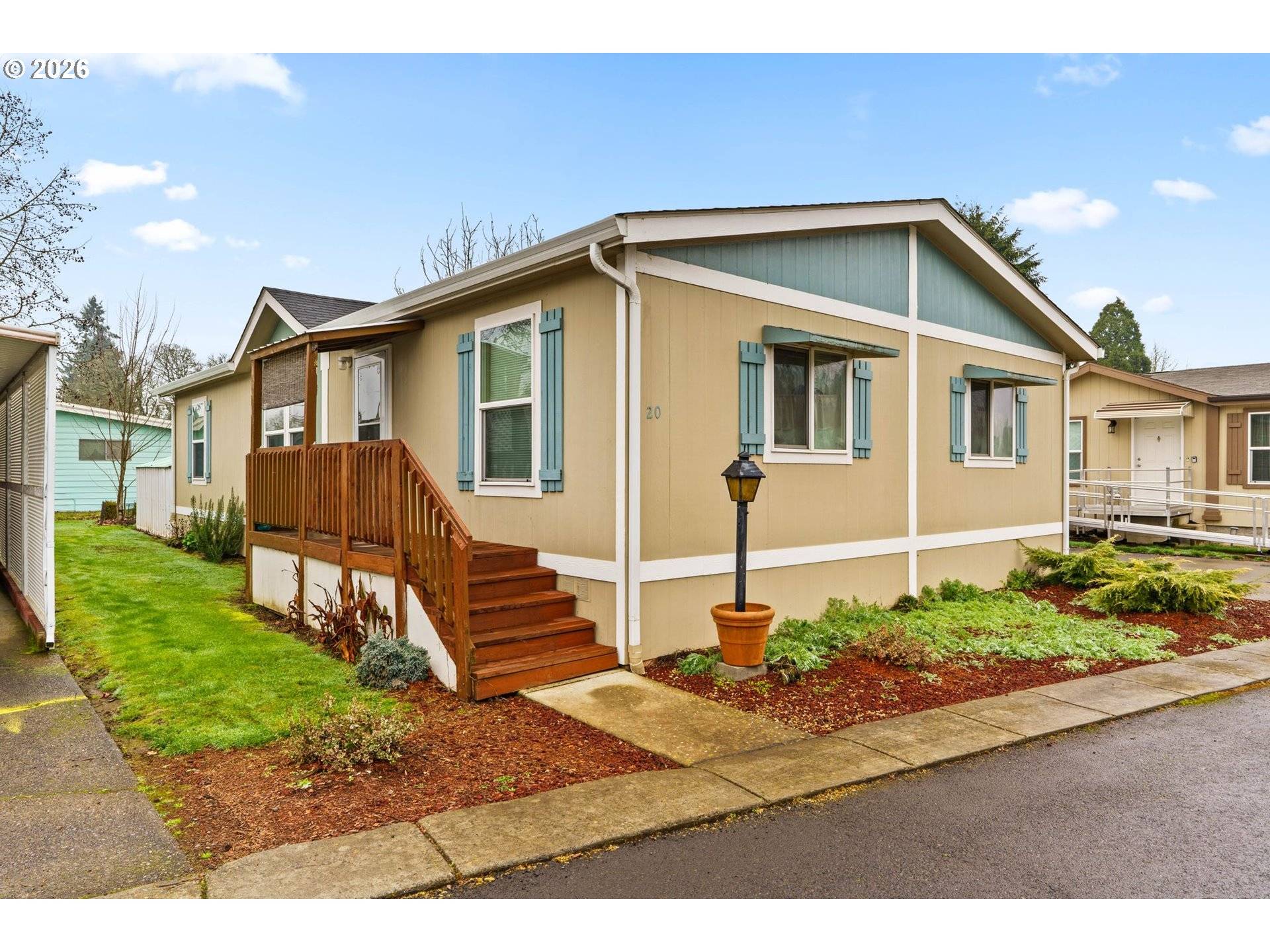 Junction City, OR 97448,1225 W 10TH AVE